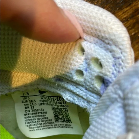 Kids' Nike Purple and White Sneakers - Picture 4 of 5